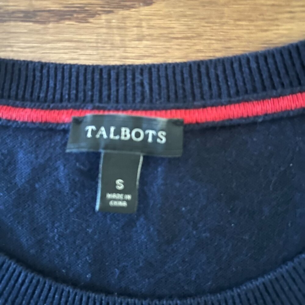 Talbots Women's Navy Blue Embroidered Fruit Knit Pullover Sweater Size Small - Picture 3 of 12